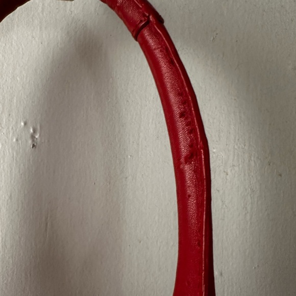 Vintage red leather COACH tote - Picture 3 of 15